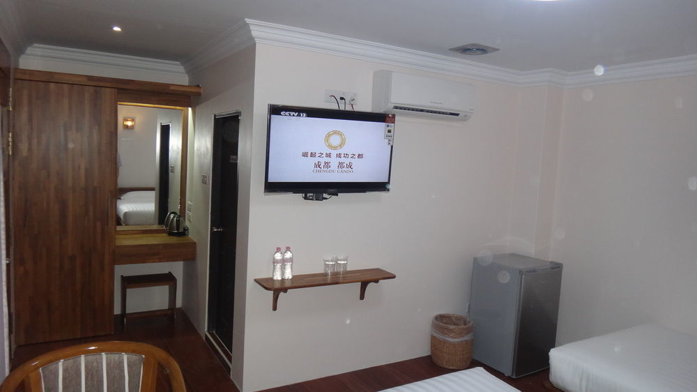 Chit Sayar Hotel Янгон Экстерьер фото